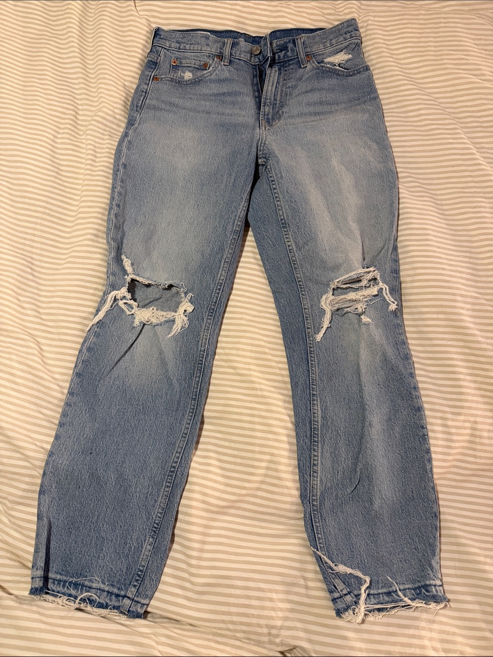 GAP Light Wash Distressed Straight-Leg Jeans